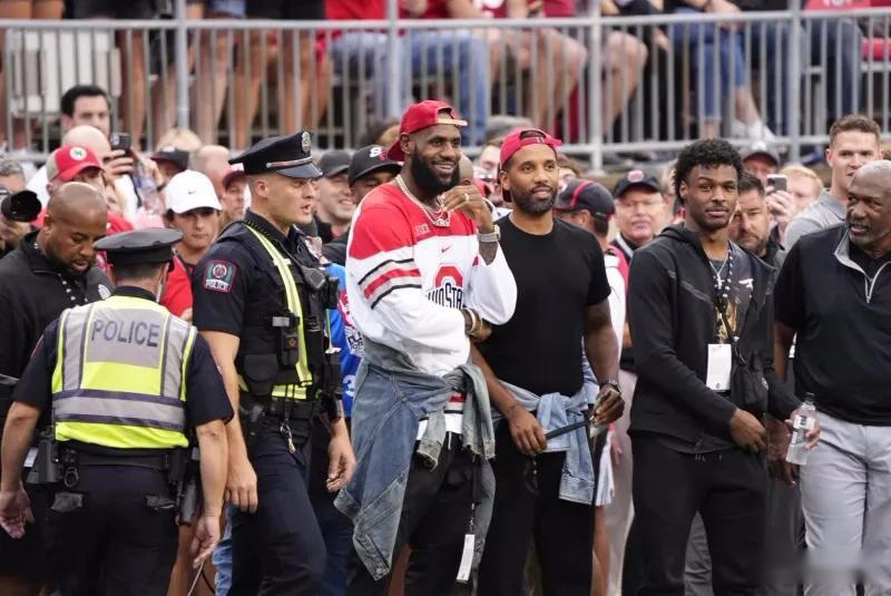 示了雄鹿的 示了雄鹿的